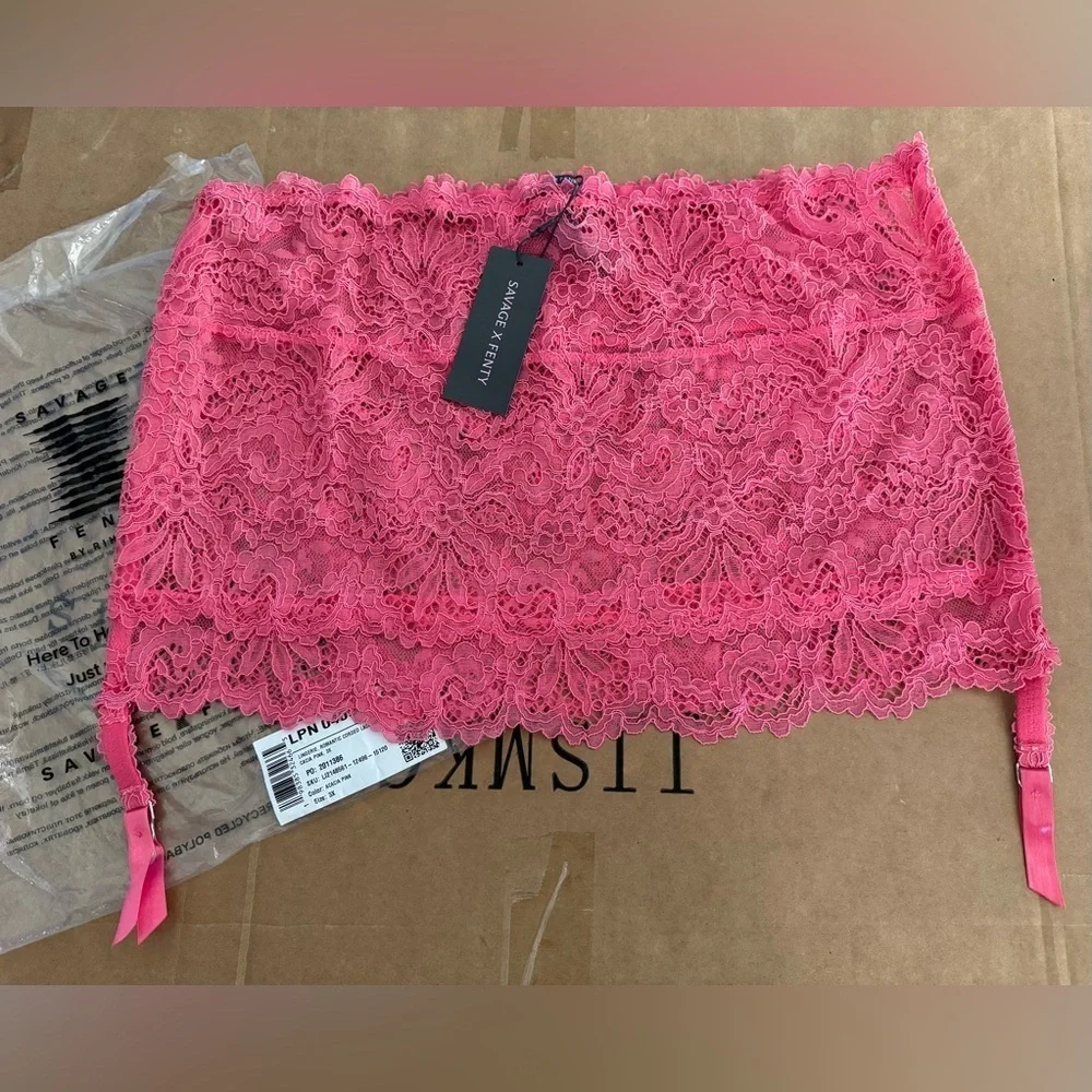 Savage X Fenty ROMANTIC CORDED LACE GARTER SKIRT in Acacia Pink Plus Size